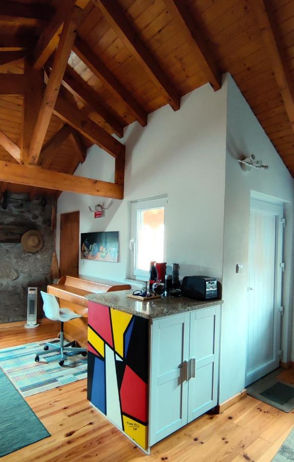 Casa Rural d 'Avó - sossego do campo - 5 adultos Alhais Exterior foto