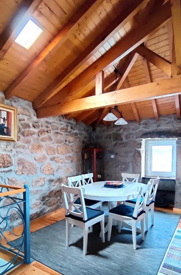 Casa Rural d 'Avó - sossego do campo - 5 adultos Alhais Exterior foto